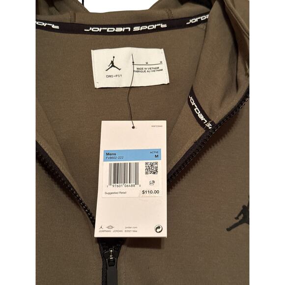 Nike Jordan Sport Dri Fit Men’s Medium Hoodie - Picture 3 of 5
